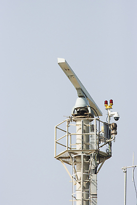 포토 JPG 해외이미지 별 바다 여행 이동 교통시설 하늘 바람 날씨 항해 사람없음 야외 장비 바퀴 원형 보트 고급 정상 크루즈 파일럿 군용 프로펠러 회전 함선 해군 선원 감시 네비게이션 레이더 스캔 오리엔테이션 충고 항해사 해외202309 해외포토 자연요소 도형 직업 교통 컨셉 배_교통 군대 시설 파일형식
