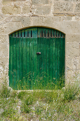 포토 JPG 해외이미지 전통 유럽 벽 여행 건축양식 창문 부동산 주택 사람없음 건물 마을 바위 시골 중세 역사 재산 우아함 맨션 라임 타운 연립주택 남쪽 석회암 옛날 해외202309 해외포토 건축물 건축 나라 컨셉 과일 금융 암석 돌_바위 도시 방향 파일형식