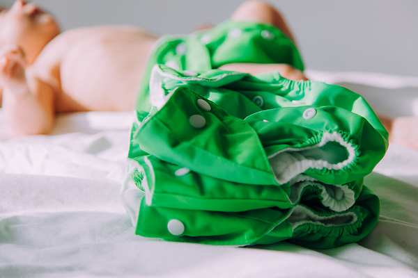 포토 JPG 해외이미지 백인 라이프스타일 어린이 백그라운드 자연 건강 한명 초록색 컬러풀 환경 재활용 흰색 아기 신생아 직물 면 변화 보호 속옷 일회용 대나무 에코 유기농 생태계 냅킨 기저귀 걸음마 돌봄 생태학 위생관리 해외202309 해외포토 서양인 나무 1 웰빙 옷 교육 컬러 컨셉 모션 관리 사람 생활 아기용품 친환경 파일형식