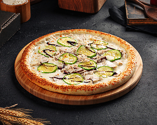 포토 JPG 해외이미지 피자 사람없음 닭고기 토핑 주키니 해외202309 해외포토 패스트푸드 서양음식 육류 파일형식