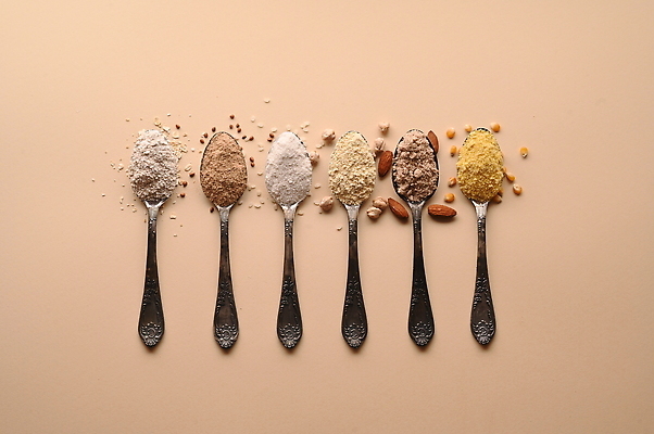 포토 JPG 해외이미지 라이프스타일 종이 음식 백그라운드 다이어트 재료 텍스트 밥 건강 옥수수 씨앗 사람없음 목재 가로 단어 컬러풀 갈색 숟가락 식사 저녁식사 그룹 메시지 신문 낟알 시리얼 편지 먹기 메밀 날것 밀가루 머리위 코르크 서명 우표 판지 점심식사 단백질 무료 영양분 차단 비건 해외202309 해외포토 나무 식물 문자 컬러 식재료 모션 곡류 수저 생활 간행물 뉴스 가루 영양소 채식주의자 파일형식