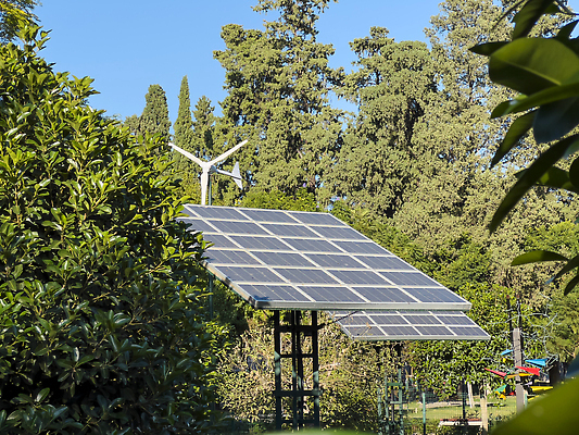 포토 JPG 해외이미지 식물 산업 자연 하늘 바람 미래 사람없음 야외 초록색 태양 일출 환경 힘 일몰 재활용 풍차 발전기 에너지 판넬 그린에너지 풍력에너지 역 에코 생태계 태양에너지 전자 세대 혁명 생태학 설치 공급 해외202309 해외포토 자연요소 교육 컬러 컨셉 교통시설 날씨 노을 발전소 친환경 파일형식
