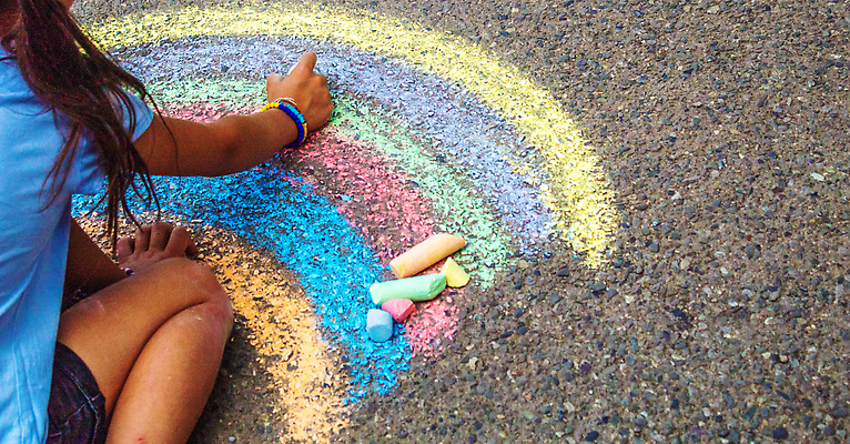 포토 JPG 해외이미지 나무 손 디자인 배너 교육 행복 어린이 컬러 백그라운드 무지개 패턴 학교 가족 놀이 추상 거리 주택 창조 사랑 미술 사람 사람없음 야외 여름 학습 컬러풀 태양 봄 아기 그리기 보행로 아스팔트 그림 분필 질감 카피스페이스 해외202309 해외포토 자연요소 식물 계절 감정 도로 길 무늬 관계 모션 문화예술 건물 신체부위 공백 초크 파일형식