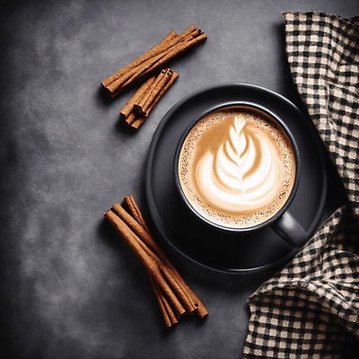 JPG 편집이미지 커피 사람없음 커피잔 천 라떼아트 시나몬 시나몬스틱 차이티라떼 차이티 편집실사 AI포토 AI콘텐츠 음료 잔 차_음료 직물 CG 그림 라떼 파일형식