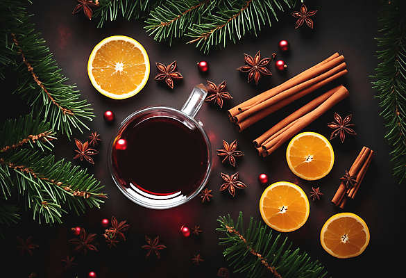 JPG 편집이미지 잔 사람없음 하이앵글 레드와인 레몬 솔잎 시나몬스틱 오너먼트 뱅쇼 팔각회향 편집실사 AI포토 AI콘텐츠 식기 뷰포인트 잎 크리스마스장식 과일 와인 향신료 CG 시나몬 파일형식