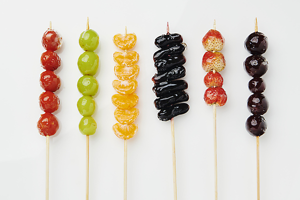 포토 JPG 방울토마토 딸기 디저트 귤 사람없음 하이앵글 꼬치 달콤 설탕 기호식품 거봉 길거리음식 탕후루 망고포도 블랙사파이어 국내포토 음식 뷰포인트 토마토 과일 포도 간식 맛 청포도 파일형식