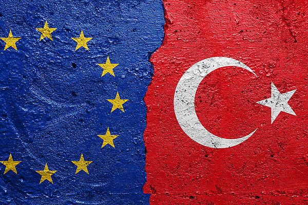 포토 JPG 해외이미지 디자인 유럽 별 벽 백그라운드 컨셉 일러스트 벽지 협력 프레임 이스탄불 사람없음 빨간색 파란색 노란색 힘 경쟁 우정 달 깃발 역사 충돌 천 심볼 서비스 사인 질감 군용 싸움 전쟁 배지 육군 칠면조 애국심 브뤼셀 위기 유럽연합 전국 정부 정치 튀르키예 해외202310 해외일러스트 자연요소 나라 아시아 컬러 모션 조류 군대 친구 직물 파일형식