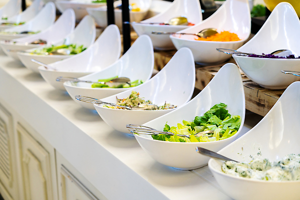 포토 JPG 해외이미지 접시 음식 잎 다이어트 채소 재료 탁자 호텔 건강 요리 사람없음 초록색 파티 요식업 식당 식사 저녁식사 샐러드 신선 바 사발 선택 아침식사 상추 컨테이너 먹기 서비스 날것 건강식 점심식사 뷔페 채식주의자 맛있는 해외202310 해외포토 식물 식기 산업 컬러 가구 컨셉 모션 숙소 이벤트 상점 사기그릇 채식 파일형식