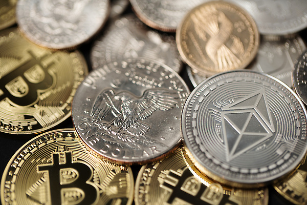 포토 JPG 해외이미지 사람없음 동전 주식 투자 가상화폐 해외202310 해외포토 돈 비즈니스 금융 파일형식