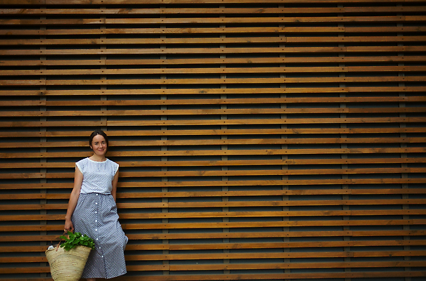 포토 JPG 해외이미지 라이프스타일 배너 잡화 음식 벽 백그라운드 컨셉 채소 가방 포장 유리 건강 한명 초록색 쇼핑 걷기 환경 상점 재활용 금지 흰색 신선 잡기 면 항아리 플라스틱 에코 유기농 복고 낭비 슈퍼마켓 내추럴 영 무료 힙스터 카피스페이스 해외202310 해외포토 1 웰빙 패션 컬러 모션 재질 사람 생활 숫자 공백 도자기 친환경 파일형식