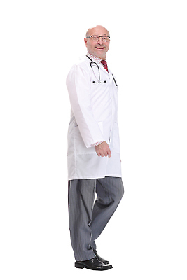 포토 JPG 해외이미지 백인 직업 남자 행복 중년 포즈 백그라운드 유니폼 청진기 성공 건강 병원 한명 미소 사람 성인 치료 파란색 약 걷기 믿음 의사 흰색 업무 자신감 씻기 종업원 가득함 직원 서비스 외과 길이 고립 돌봄 심장병 옛날 해외202310 해외포토 서양인 1 옷 감정 컬러 컨셉 의학 의료기기 모션 표정 청결 의료진 작업 질병 파일형식