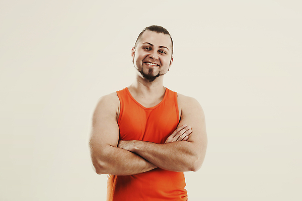 포토 JPG 해외이미지 모양 라이프스타일 남자 스포츠 포즈 백그라운드 운동화 십자가 신체 근육 건강 한명 운동 검은색 강사 힘 에너지 흰색 업무 결심 보디빌딩 보디빌더 연습 오르기 근육질 몸통 무거움 골 궤 이두근 해외202310 해외포토 직업 1 컬러 신발 컨셉 모션 사람 생활 신체부위 헬스 작업 무게 몸매 파일형식