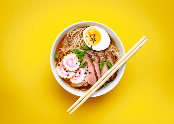 포토 JPG 해외이미지 그릇 백그라운드 젓가락 사람없음 계란 라멘 차슈 해외포토 식기 수저 돼지고기 알 면류 일본음식 파일형식