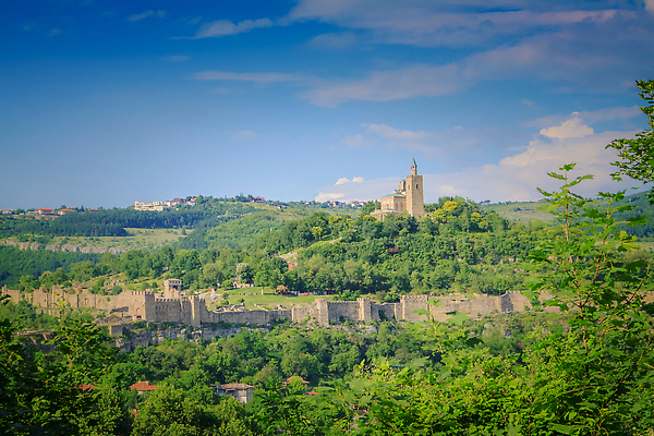 포토 JPG 해외이미지 나무 유럽 문화 여행 건축양식 자연 하늘 산 주택 파노라마 풍경 사람없음 건물 파란색 도시풍경 여행객 맑음 도시 성 중세 역사 재산 언덕 과거 타운 동쪽 랜드마크 발칸반도 불가리아 옛날 해외202310 해외포토 식물 건축물 건축 나라 컬러 컨셉 날씨 촬영기법 사람 금융 방향 생태계 파일형식 남유럽
