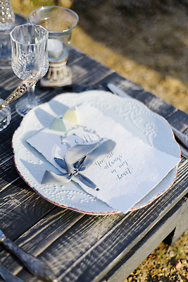 포토 JPG 해외이미지 템플릿 접시 디자인 배너 꽃 리본 바다 신랑 결혼 백그라운드 일러스트 가족 자연 유리 탁자 결혼식 휴가 함께함 사랑 이벤트 사람없음 야외 목재 그래픽 장식 파란색 뷰티 파티 라벨 식당 저녁식사 신혼여행 수확 시골 축하 신용카드 고급 달콤 복고 초대 약혼 엘리먼트 접수 벡터 해외202310 해외포토 나무 식물 식기 감정 컬러 가구 컨셉 농업 재료 관계 재질 프레임 금융 상점 식사 맛 생태계 약속 파일형식