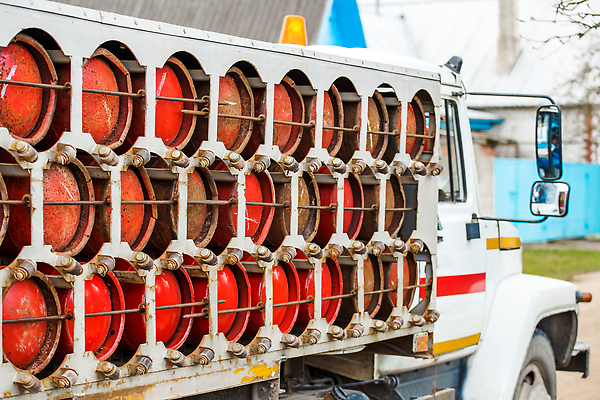 포토 JPG 해외이미지 산업 아시아 백그라운드 가정 불 안전 사람 사람없음 빨간색 금속 힘 장비 에너지 긴급 액체 보호 위험 컨테이너 보안 탱크 연료 가스 시스템 수납 짐차 소화기 내추럴 분배 실린더 압력 압축 탄소 해외202310 해외포토 자연요소 나라 컬러 컨셉 자동차 재질 안전장비 소방 파일형식