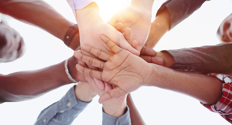 포토 JPG 해외이미지 모델 직업 남자 얼굴 비즈니스 CEO 사업가 성공 부동산 아파트 실내 종류 웃음 성인 두명 유행 표현 최고 비즈니스맨 자신감 엔지니어 치아 대표 인도인 종업원 스마트 컨설턴트 리더 다문화 긍정 히스패닉 주인 보험 변호사 경영 성격 해외202310 해외포토 외국인 감정 컨셉 주택 표정 사람 동양인 내부 신체부위 직장인 소화기관 기술자 재산 전문직 사회이슈 상담 파일형식