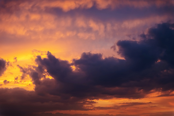 포토 JPG 해외이미지 컬러 백그라운드 오렌지 자연 하늘 날씨 추상 사람없음 야외 가로 빨간색 파란색 빛 햇빛 태양 뷰티 노란색 평화 일출 침묵 황혼 일몰 새벽 활발 자유 천국 강렬 유일 해외202310 해외포토 자연요소 컨셉 무늬 과일 노을 소리 생태계 파일형식