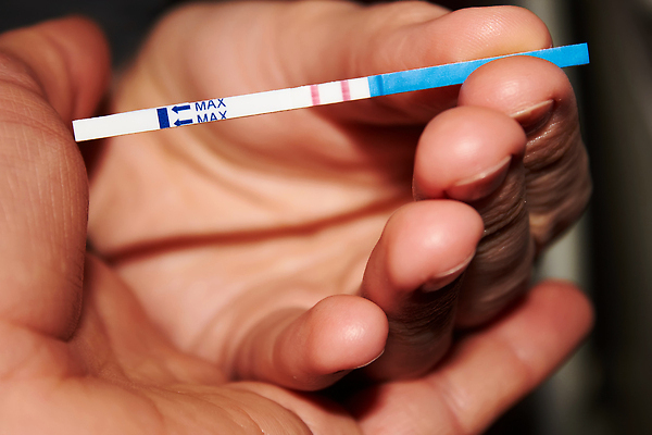 포토 JPG 해외이미지 1 손 여자 행복 어린이 선 컨셉 손가락 가족 성공 엄마 미래 설계 새로움 주택 건강 관리 사람 성인 사람없음 치료 임산부 임신 기쁨 흰색 아기 잡기 결과 기적 긍정 고립 돌봄 해외202310 해외포토 감정 컬러 의학 관계 모션 건물 신체부위 파일형식