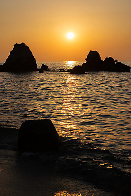 포토 JPG 해외이미지 호수 모래 파도 바다 백그라운드 오렌지 자연 하늘 휴가 해변 사람없음 빨간색 물 햇빛 태양 뷰티 반사 노란색 평화 일출 맑음 일몰 이탈리아 새벽 황금 저녁 암초 느림 수평선 해외202310 해외포토 자연요소 유럽 컬러 컨셉 과일 날씨 노을 야간 생태계 파일형식