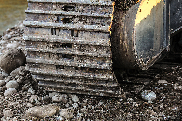 포토 JPG 해외이미지 산업 지구 백그라운드 교통시설 사람없음 야외 건물 금속 검은색 힘 기계 흙 장비 바위 업무 거친 닫기 큼 땅 불도저 굴착기 삽 철 묘사 부식 질감 트랙 먼지 트랙터 무거움 추적 땅바닥 땅파기 선로 옛날 철강 해외202310 해외포토 건축물 컬러 교통 모션 재질 바닥 돌_바위 작업 중장비 무게 크기 농기계 시설 특수차량 파일형식