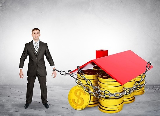 포토 JPG 해외이미지 컨셉 돈 비즈니스 주택 한명 안전 건물 비즈니스맨 변화 재산 위험 중개인 자원 대출 과부하 렌탈 수입 공급 많음 해외202004 해외포토 직업 1 건축물 남자 사람 금융 직장인 파일형식