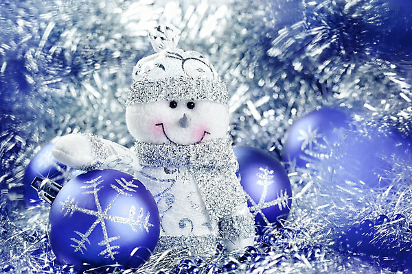 포토 JPG 해외이미지 모자 전통 계절 리본 백그라운드 크리스마스장식 크리스마스 겨울 공 눈사람 휴가 새로움 기념 미소 사람없음 장식 파란색 빛 장난감 축제 추위 흰색 축하 인사 화려 은색 12월 연도 심볼 오브젝트 부드러움 캡모자 해외202004 해외포토 모자_잡화 잡화 기념일 컬러 컨셉 표정 예절 감각 날짜 파일형식