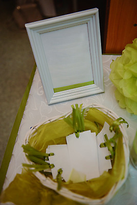 포토 JPG 해외이미지 디자인 꽃다발 결혼 의자 유리 탁자 결혼식 이벤트 사람없음 내부 장식 파티 식당 식사 저녁식사 방 식탁보 흰색 축하 고급 우아함 배열 냅킨 설정 접수 해외202004 해외포토 꽃 컬러 가구 컨셉 재질 상점 파일형식