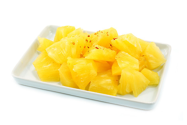 포토 JPG 해외이미지 라이프스타일 클리핑패스 음식 조각 백그라운드 다이어트 과일 부분 자연 디저트 건강 3 사람없음 여름 노란색 흰색 신선 소나무 달콤 맛 자르기 먹기 묘사 파인애플 오브젝트 유기농 날것 하와이 비타민 내추럴 고립 숙성 이국적 맛있는 해외202004 해외포토 나무 웰빙 계절 컬러 컨셉 모션 생활 미국 열대과일 생태계 영양소 파일형식