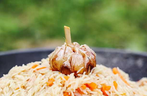 포토 JPG 해외이미지 전통 접시 음식 백그라운드 채소 오렌지 재료 전구 밥 불 마늘 육류 요리 사람없음 빨간색 식사 저녁식사 당근 거품 소고기 튀김 뜨거움 맛 큼 굽기 먹기 향신료 유기농 매움 후추 성분 양고기 끓이기 방법 전국 맛있는 해외202310 해외포토 자연요소 식기 웰빙 컬러 컨셉 과일 식재료 모션 뿌리채소 크기 구이 향미료 파일형식