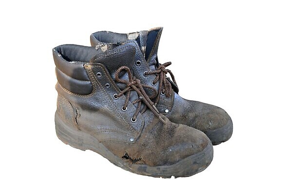 포토 JPG 해외이미지 남자 여행 백그라운드 신발 노동자 부츠 사람없음 야외 유행 검은색 하이킹 수확 흰색 업무 구멍 떨어짐 가죽 부식 복고 군용 먼지 진흙 육군 찢어짐 무거움 병정 그런지 양발 옛날 해외202310 해외포토 직업 컬러 컨셉 농업 모션 레저 군대 사람 작업 무게 파일형식