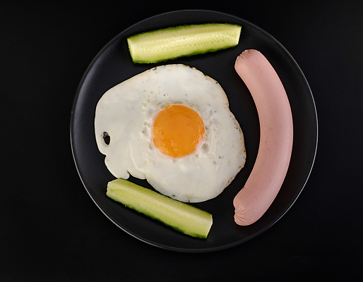 포토 JPG 해외이미지 음료 음식 컬러 백그라운드 다이어트 재료 아침 건강 육류 요리 사람없음 노란색 주방 계란 검은색 식사 튀김 흰색 신선 뜨거움 원형 닫기 아침식사 상품 먹기 묘사 부드러움 노른자 내추럴 고립 단백질 영양분 취급주의 맛있는 해외202310 해외포토 주간 도형 식재료 모션 경고 알 감각 영양소 파일형식