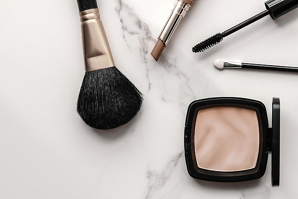 포토 JPG 해외이미지 백그라운드 사람없음 립스틱 고급 마스카라 대리석 메이크업브러쉬 파운데이션 해외202310 해외포토 컨셉 재료 화장품 붓 파일형식