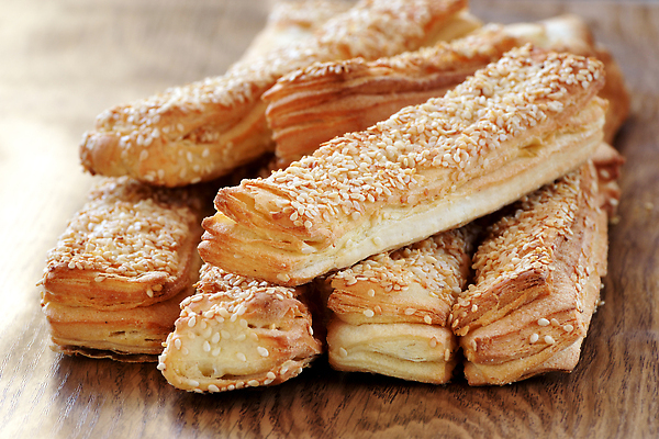 포토 JPG 해외이미지 전통 음식 빵 백그라운드 탁자 아침 사람없음 목재 노란색 쿠키 아침식사 작음 굽기 먹기 반죽 깨 점심식사 용광로 전문 해외202310 해외포토 주간 나무 컬러 가구 식재료 재료 모션 디저트 식사 조미료 크기 구이 파일형식