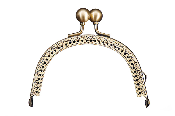 포토 JPG 해외이미지 패턴 가방 장신구 프레임 사람없음 금속 손상 핸드백 흰색 잡기 지갑 가죽 천 질감 잠금 고립 퀼트 파우치 핸드메이드 해외202310 해외포토 잡화 컬러 컨셉 무늬 모션 재질 직물 보안 파일형식