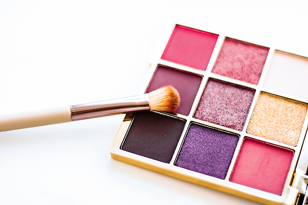 포토 JPG 해외이미지 백그라운드 사람없음 세트 뷰티 화려 대리석 아이섀도 메이크업브러쉬 해외202310 해외포토 컨셉 재료 화장품 붓 파일형식