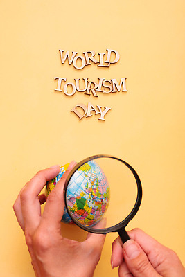 포토 JPG 해외이미지 손 디자인 행복 포스터 여행 백그라운드 컨셉 텍스트 유리 휴가 관리 사람없음 목재 여름 세계 노란색 여행객 신용카드 확대 9월 편지 심볼 스타일 플랫레이 해외202310 해외포토 나무 계절 감정 컬러 재료 재질 사람 신체부위 금융 날짜 플랫 파일형식