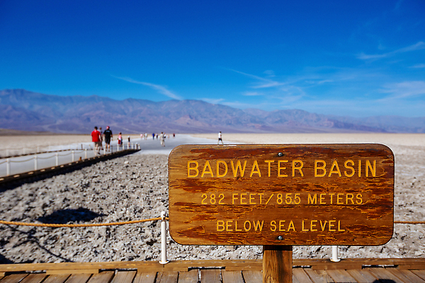 포토 JPG 해외이미지 공원 호수 모래 여행 자연 하늘 산 건조 국립공원 사람없음 야외 노란색 일출 계곡 미국 사막 죽음 뜨거움 모래언덕 부식 캘리포니아 소금 내추럴 전국 지질 지질학 해외202310 해외포토 공공시설 교육 컬러 북아메리카 노을 언덕 생태계 파일형식