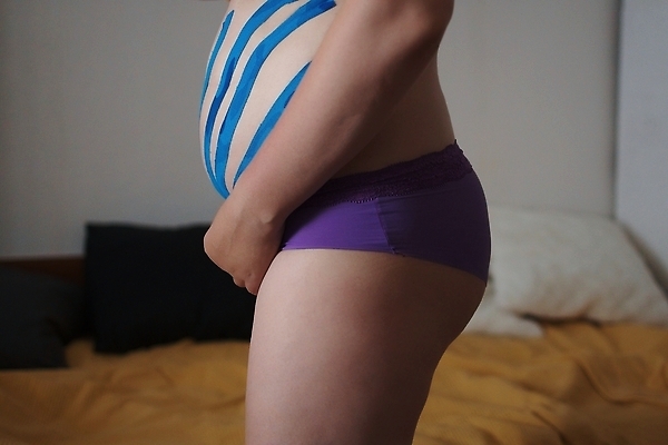 포토 JPG 해외이미지 스포츠 근육 건강 병원 사람 사람없음 치료 운동 약 건강관리 임신 고통 환자 의사 대접 어플리케이션 몸무게 엉덩이 유연 허리 피부 테이프 테라피 순서 물리치료사 복근 분실 적자 치료사 치유 복부 셀룰라이트 신청 해외202310 해외포토 직업 감정 의학 문구용품 관리 신체부위 뷰티 의료진 파일형식