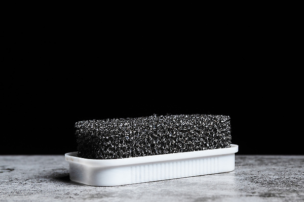 포토 JPG 해외이미지 가정 검은배경 사람없음 검은색 거품 붓 오브젝트 싱글 심플 청소부 스펀지 해외202310 해외포토 직업 컬러 백그라운드 파일형식