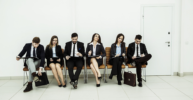 포토 JPG 해외이미지 백인 직업 교육 행복 비즈니스 통신 표시 성공 협력 설계 여러명 노트북 스마트폰 사무실 알약 정보 우승 업무 작업 계획 대표 토론 동료 보고서 경영자 리더 문서 회계 프로젝트 헬프 브레인스토밍 해외202310 해외포토 서양인 감정 다수 컨셉 관계 사람 경제 전자제품 핸드폰 스마트기기 약 최고 도움 파일형식