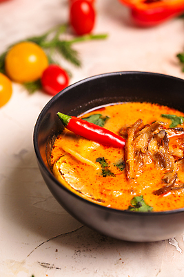 포토 JPG 해외이미지 전통 접시 음식 백그라운드 잎 재료 태국 고추 밥 새우 한국 어류 동양인 사람없음 빨간색 초록색 일본 식사 버섯 우유 뜨거움 사발 맛 수프 먹기 레몬 허브 해산물 향신료 매움 코코넛 후추 점심식사 섞기 카피스페이스 맛있는 해외202310 해외포토 식물 식기 아시아 컬러 컨셉 채소 과일 모션 유제품 갑각류 인종 수중동물 공백 사기그릇 향미료 파일형식