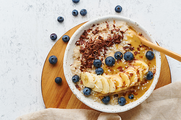 포토 JPG 해외이미지 전통 접시 열매 음식 조각 백그라운드 다이어트 과일 바나나 파스타 건강 사람없음 목재 빛 달리기 초콜릿 숟가락 식사 우유 견과류 흰색 시골 신선 사발 맛 아침식사 시리얼 유기농 블루베리 꿀 블랙베리 점심식사 숙성 오트밀 채식주의자 핸드메이드 카피스페이스 슈퍼푸드 비건 맛있는 해외202310 해외포토 나무 식물 식기 웰빙 컬러 컨셉 재료 모션 디저트 유제품 서양음식 수저 공백 사기그릇 채식 건강식품 파일형식 귀리