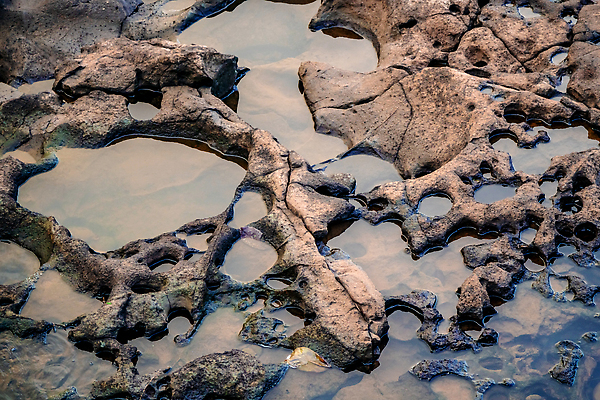 포토 JPG 해외이미지 구름 선 백그라운드 자연 벽지 하늘 추상 풍경 사람없음 야외 물 빛 강 뷰티 반사 황혼 새벽 흐름 조약돌 바위 신선 개울 암초 내추럴 해외202310 해외포토 자연요소 컨셉 무늬 일몰 돌_바위 생태계 파일형식