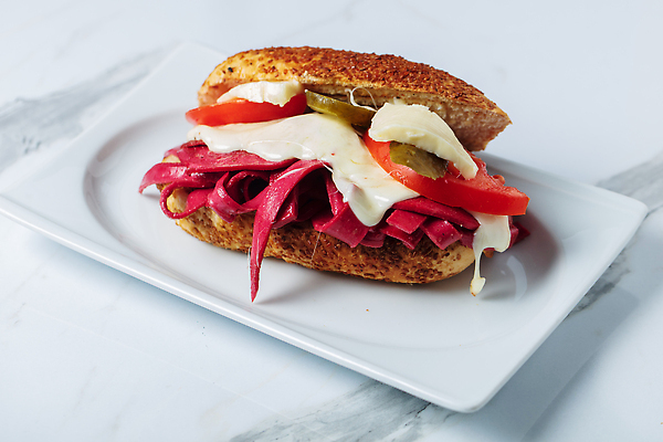 포토 JPG 해외이미지 전통 접시 음식 백그라운드 토마토 치즈 샌드위치 건강 육류 사람없음 목재 빨간색 식사 저녁식사 빵집 샐러드 햄버거 흰색 신선 뜨거움 소시지 맛 그릴 아침식사 바게트 상추 자르기 밀 속도 햄 슬라이스 롤 토스트 깨 후추 칠면조 점심식사 고립 번 치즈버거 후보 맛있는 튀르키예 해외202310 해외포토 나무 식기 아시아 빵 컬러 컨셉 채소 식재료 재료 모션 조류 주방용품 유제품 곡류 패스트푸드 상점 조미료 가공식품 향신료 파일형식