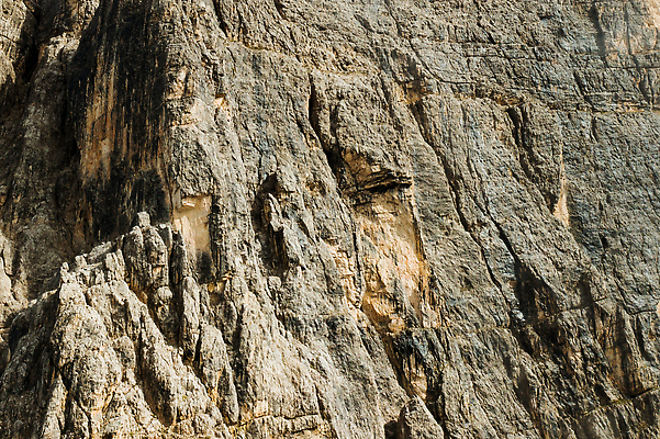 포토 JPG 해외이미지 구름 유럽 여행 자연 하늘 휴가 산 풍경 경사 사람없음 야외 컬러풀 환경 침묵 이탈리아 바위 황무지 언덕 그림 알프스 통과 드론 루트 벌거벗은 웅장함 절정 해외202310 해외포토 자연요소 나라 컬러 소리 돌_바위 생태계 파일형식