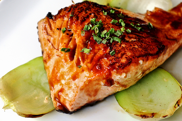 포토 JPG 해외이미지 접시 아시아 음식 조각 다이어트 채소 오렌지 건강 어류 스테이크 요리 동양인 사람없음 빨간색 초록색 갈색 식당 일본 식사 저녁식사 튀김 흰색 신선 그릴 굽기 허브 해산물 준비 유기농 양배추 연어 후추 점심식사 대두 이국적 짠맛 맛있는 해외202310 해외포토 식물 식기 웰빙 나라 컬러 과일 주방용품 서양음식 인종 상점 수중동물 맛 구이 향신료 파일형식