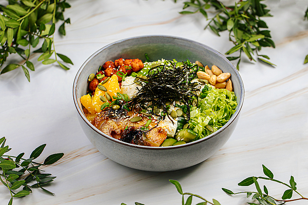 포토 JPG 해외이미지 접시 음식 젓가락 부분 오이 건강 요리 동양인 사람없음 옆모습 가로 초록색 식사 저녁식사 샐러드 신선 사발 장어 브런치 머리위 깨 점심식사 병아리콩 하와이인 맛있는 해외202310 해외포토 외국인 식기 뷰포인트 컬러 채소 식재료 콩 수저 어류 인종 조미료 사기그릇 파일형식