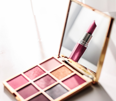 포토 JPG 해외이미지 백그라운드 사람없음 세트 뷰티 거울 립스틱 화려 대리석 아이섀도 해외202310 해외포토 컨셉 재료 화장품 파일형식