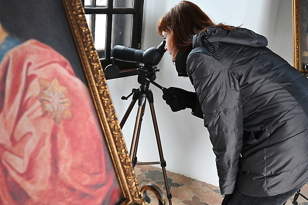 포토 JPG 해외이미지 1 응시 여자 실루엣 과학 여행 자연 한명 사람 여름 빛 뷰티 여행객 우주 어둠 쌍안경 망원경 행성 가리킴 관찰 업무 야간 코스모스 시력 비전 장면 점성술 조준 천문학 삼각대 성운 혼자 광학 해외202310 해외포토 자연요소 시선 계절 교육 꽃 모션 촬영기법 손짓 작업 생태계 파일형식